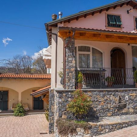 028 - Agriturismo "Il Boschetto" Con Piscina, Pace E Natura - Camera Familiare Cavizzano Eksteriør billede