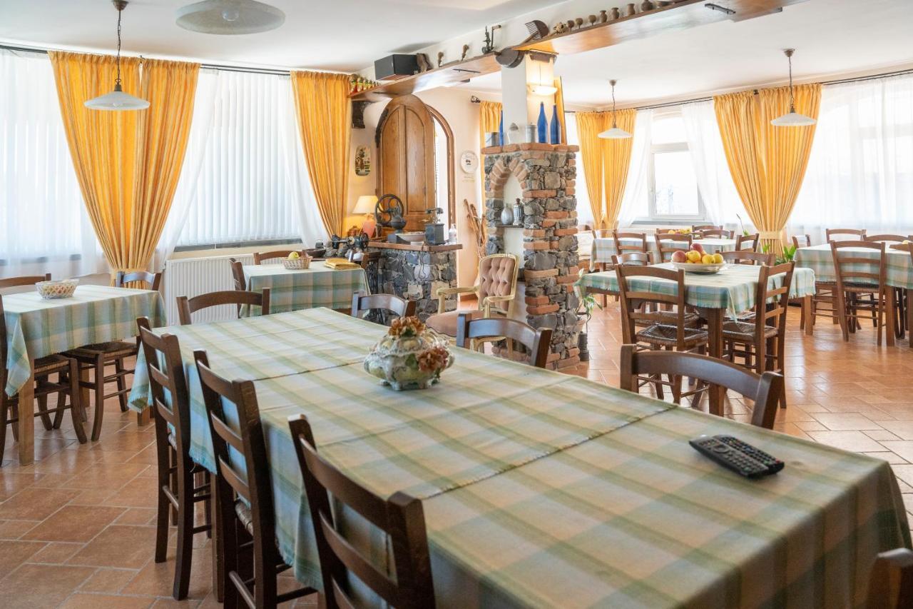 028 - Agriturismo "Il Boschetto" Con Piscina, Pace E Natura - Camera Familiare Cavizzano Eksteriør billede