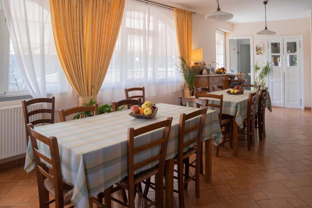 028 - Agriturismo "Il Boschetto" Con Piscina, Pace E Natura - Camera Familiare Cavizzano Eksteriør billede