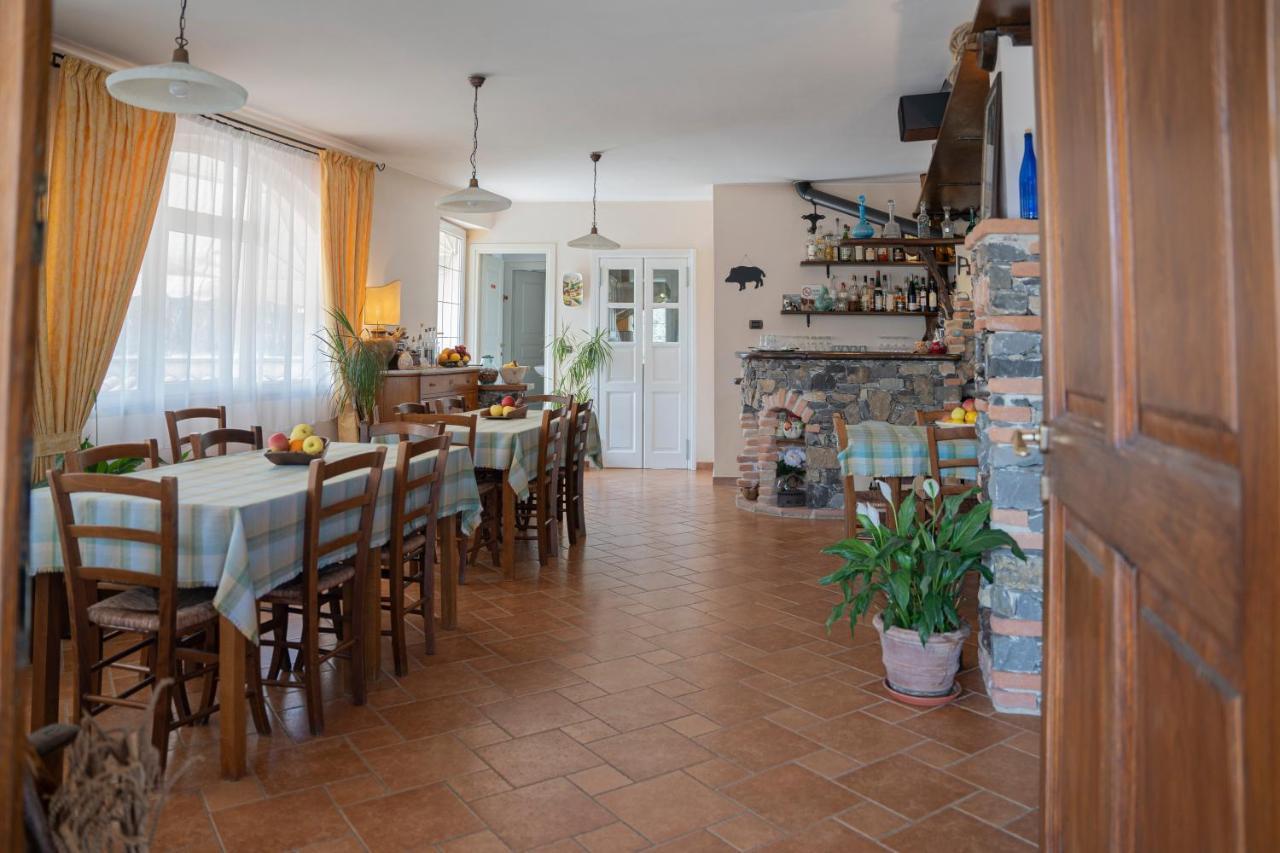 028 - Agriturismo "Il Boschetto" Con Piscina, Pace E Natura - Camera Familiare Cavizzano Eksteriør billede