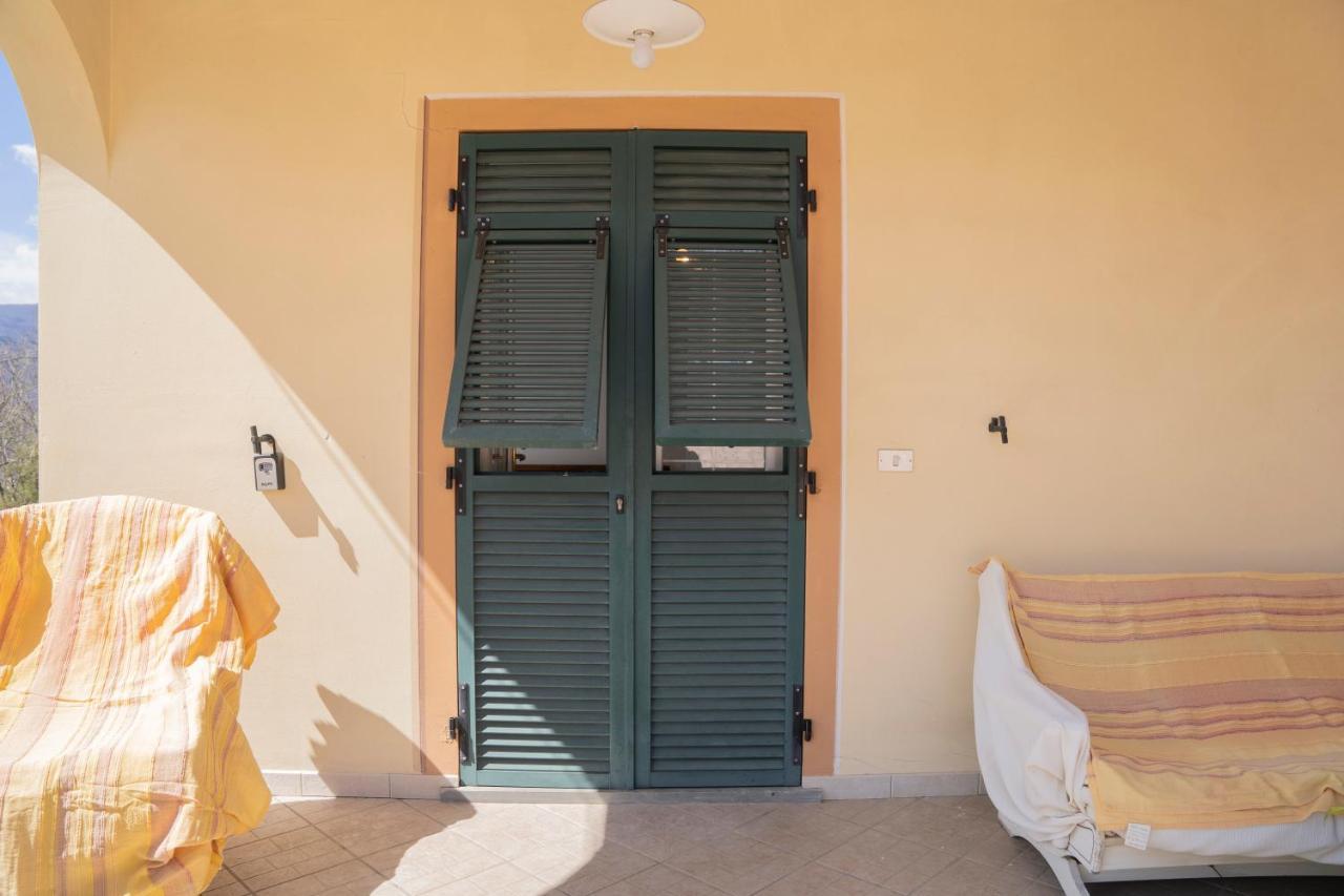028 - Agriturismo "Il Boschetto" Con Piscina, Pace E Natura - Camera Familiare Cavizzano Eksteriør billede