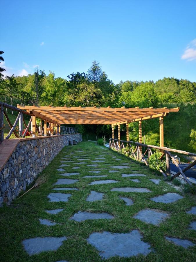 028 - Agriturismo "Il Boschetto" Con Piscina, Pace E Natura - Camera Familiare Cavizzano Eksteriør billede